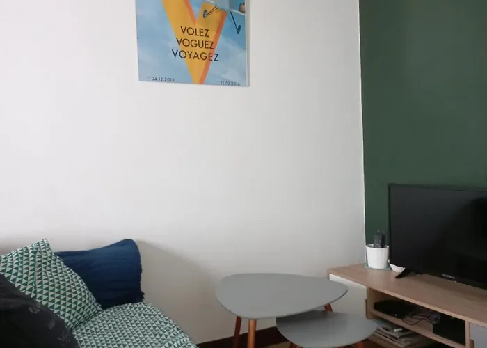 بيت للعطل Maison De Calme Proche Des Plages Et Des Commerces *